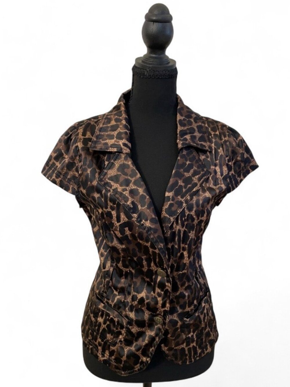 Y2K Vintage Top Animal Print 2000s VTG Short Sleeve Jacket Buttoned Blouse Silky